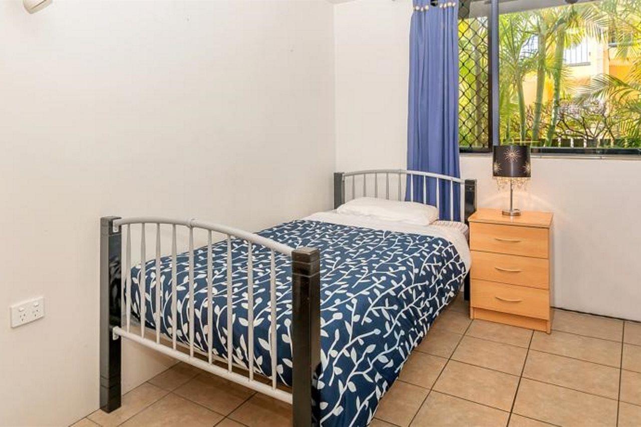 Arrival Lodge Hostel Accommodation Голд-Кост Екстер'єр фото